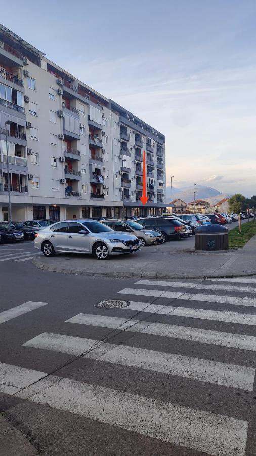 Apartmani Stari Aerodrom Podgorica Kültér fotó